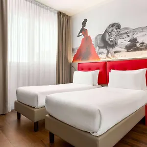 Amedia Milan, Trademark Collection By Wyndham **** Milano